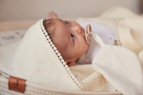 Jollein Embroidery Ivory 75 X 75 Cm Badcape 530-836-66069 8 Jollein Embroidery Ivory 75 X 75 Cm Badcape 530-836-66069 - Afbeelding 6