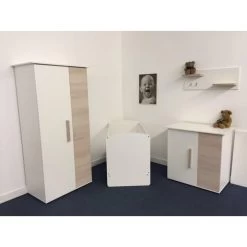Babykamer Jasper: Ledikant, Commode En 2-Deurskast