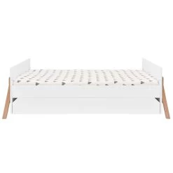 Bellamy Lotta Snow Babykamer: Ledikant/Juniorbed, Commode En 2-Deurskast -Jollein Winkel bellamy lotta snow 70 x 140 cm ledikant juniorbed lobilo70 7 2