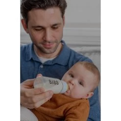 Bibs Sage 225 Ml Glazen Fles 5014250 -Jollein Winkel bibs ss22 babyglassbottle lifestyle model 17