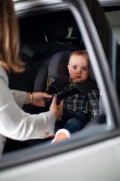 Ding Cruz Dark Grey 360° Isofix Autostoel 0-36kg DI-101920 -Jollein Winkel di 101919 lifestyle 02a 1