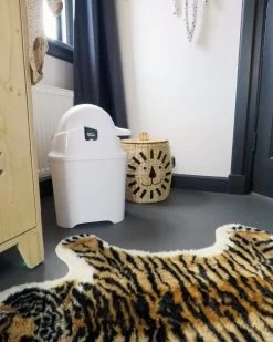 DiaperChamp ONE Black & White Luieremmer 2132 -Jollein Winkel diaperchamp one black white luieremmer 2132 1 2