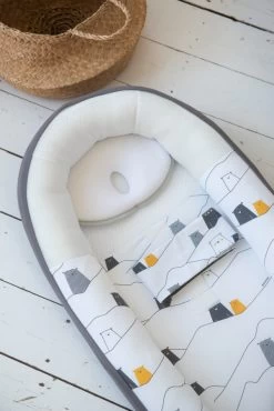 Doomoo Baby Pillow Ergonomisch Hoofdkussentje 40 084 001 -Jollein Winkel doomoo baby pillow ergonomisch hoofdkussentje3