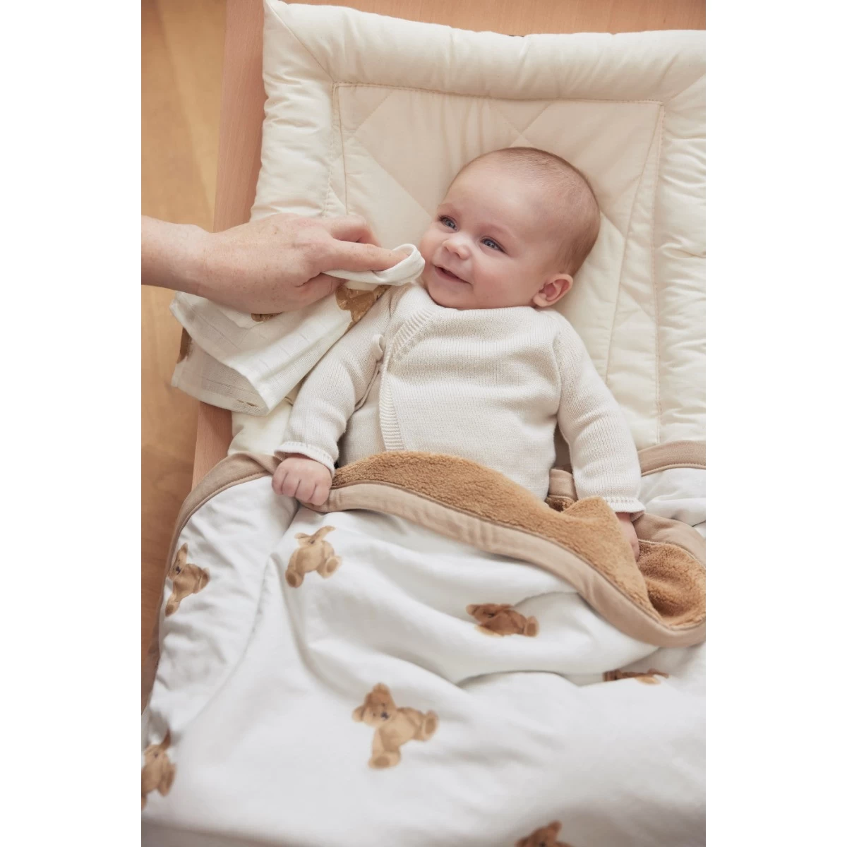 Jollein Jersey Teddy Bear 100 X 150 Cm Ledikantdeken 513-522-66095 9 Jollein Jersey Teddy Bear 100 X 150 Cm Ledikantdeken 513-522-66095 - Afbeelding 7