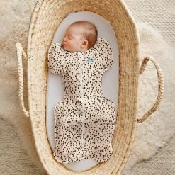 Love To Dream Swaddle Up 1.0 Animal Beige Medium 6-8.5 Kg Inbakerslaapzak L1001252BGEM -Jollein Winkel love to dream swaddle up 1.0 animal beige 2 1