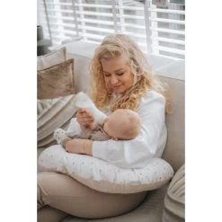 MamaLoes Berry Branch Medium Voedingskussen ML2061 -Jollein Winkel mamaloes stippen medium voedingskussen ml020303 11