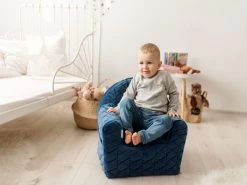 Albero Mio Velvet Navy Kinderfauteuil 12 Albero Mio Velvet Navy Kinderfauteuil -Jollein Winkel mamaloes velvet navy kinderfauteuil 2
