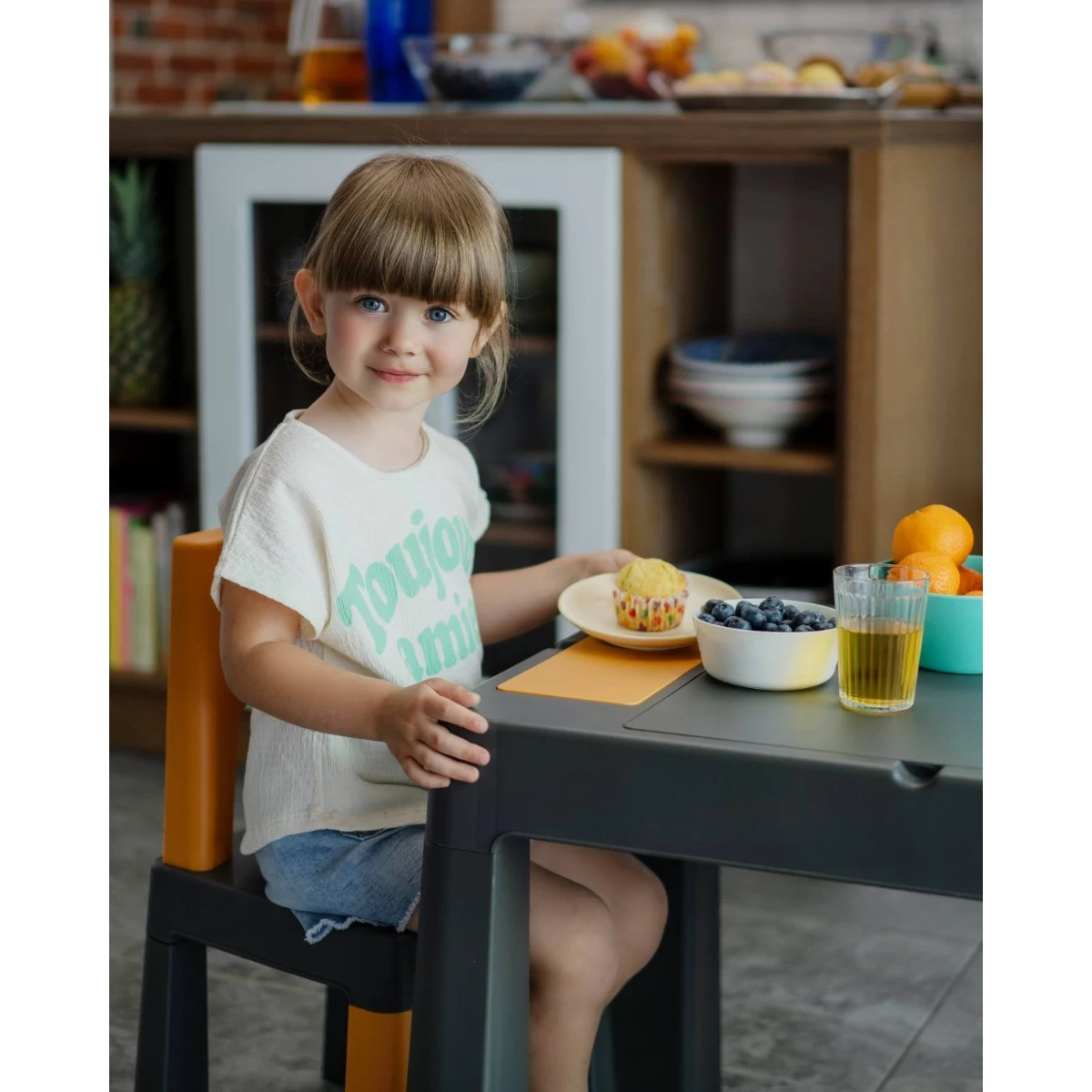 Tega Baby Teggi Graphite/Mustard Multifun 3-in-1 Tafel Met Twee Stoeltjes TI-011-172 4 Tega Baby Teggi Graphite/Mustard Multifun 3-in-1 Tafel Met Twee Stoeltjes TI-011-172 - Afbeelding 2